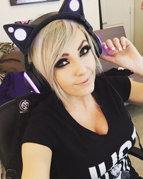 Jess Twitch